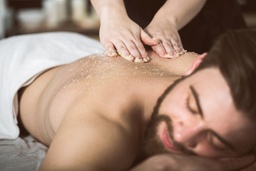 Gommage et Massage du dos (Au Masculin)